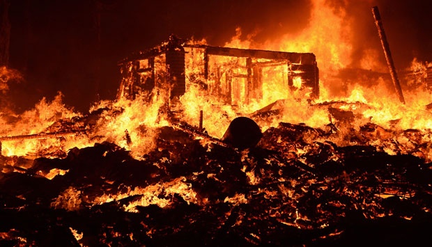 Bencana Kebakaran dan 3 Bahaya yang Perlu Diketahui